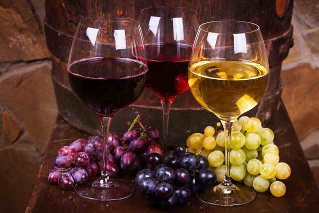 14 ricette di vino fatto in casa da uve