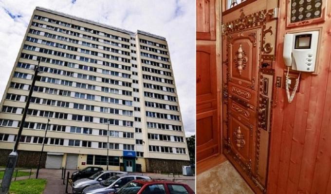 67-year-old uomo di 30 anni rifatto appartamento nel palazzo.