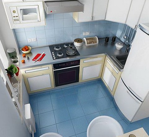 La corretta disposizione dei mobili in una piccola cucina è particolarmente importante.