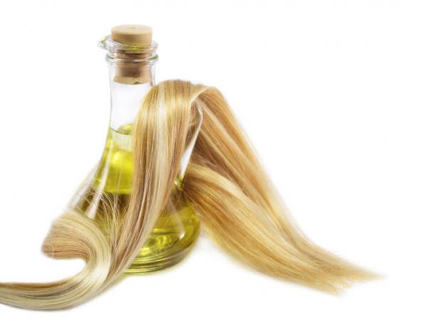 L'olio di oliva è grande effetto sui capelli. / Foto: spaatthemontcalm.co.uk