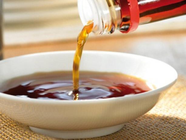 La salsa di soia diventa più gustosa e ricca nel tempo. / Foto: menslife.com. 