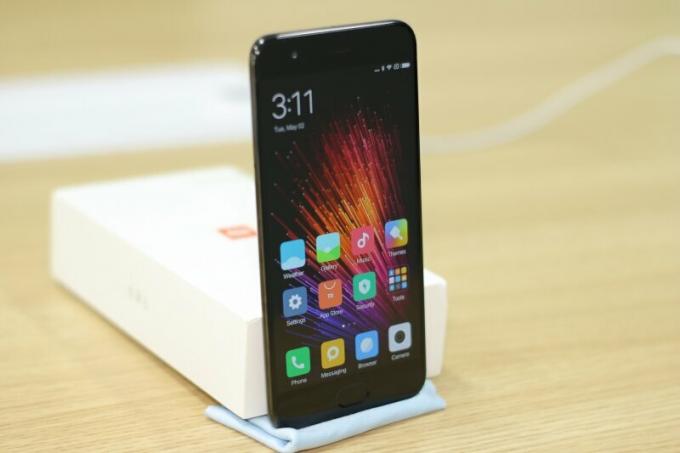 Recensione dello smartphone Xiaomi Mi 6: un fiore all'occhiello potente e funzionale - Gearbest Blog Russia
