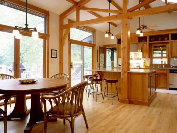 Design della cucina in legno (47 foto): calore e comfort interni