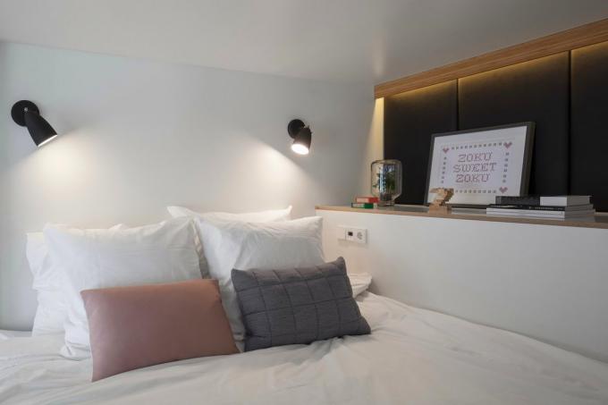 Funzionale odnushka 25 mq con una camera da letto sul soffitto