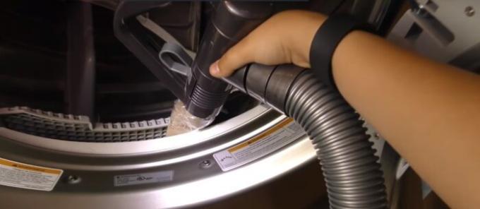 Questa tecnica contribuirà a servire la lavatrice molto più a lungo senza una pausa. 