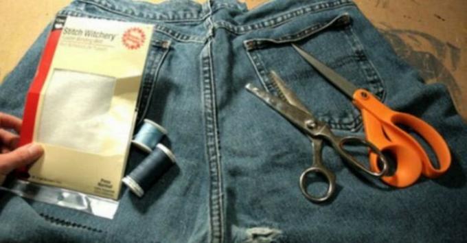 Come risolvere il jeans se sono stati portati nel posto sbagliato